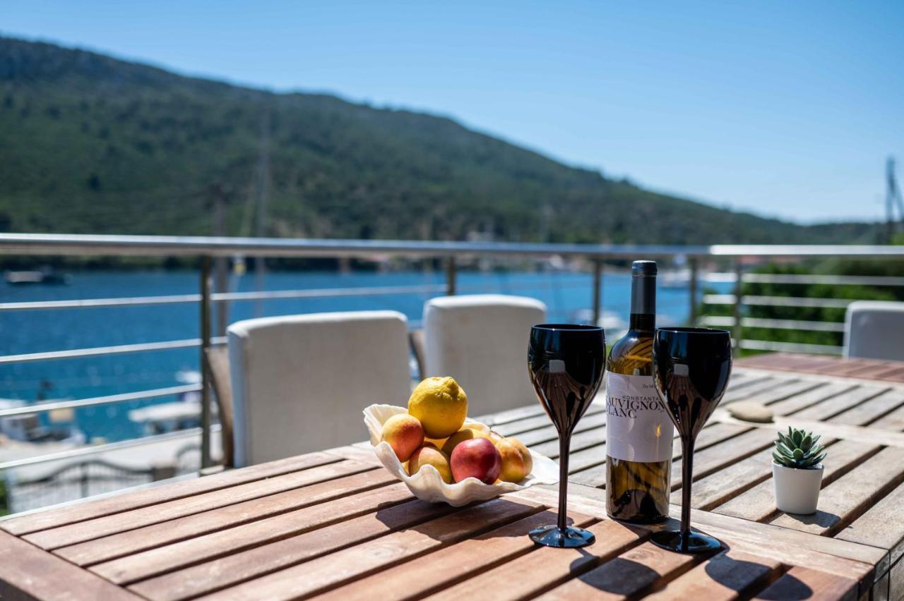 Anassa Porto Koufo Sea Front Suites Екстер'єр фото
